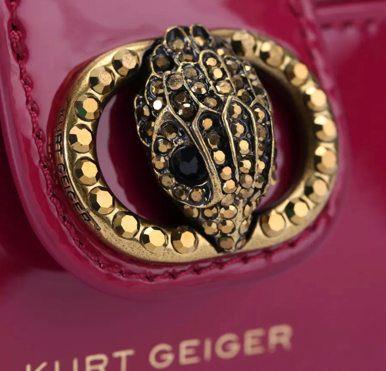 Kurt Chelsea Wallet (Fuchsia Pink)