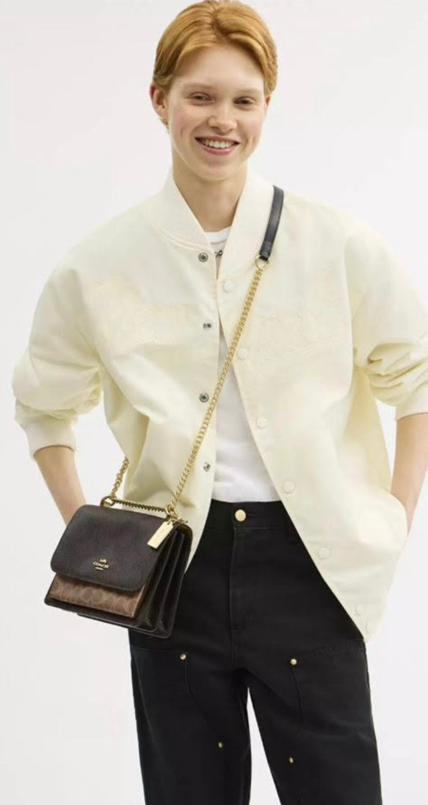 Coach Klare Crossbody in Signature Canvas (Black/Gold)