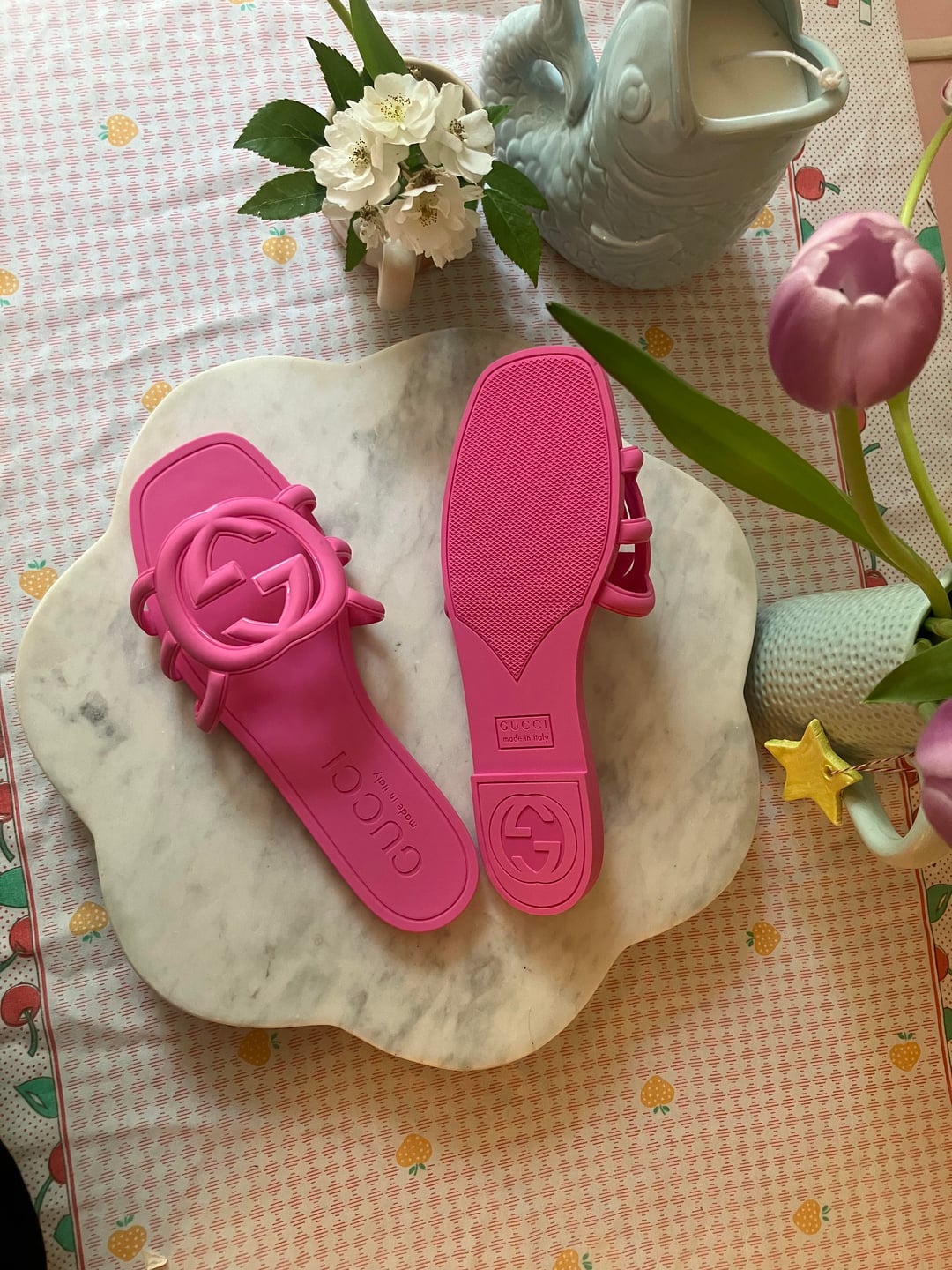 GUCCI Interlocking G Slide Sandal - Rubber Sole (Fuchsia Pink)
