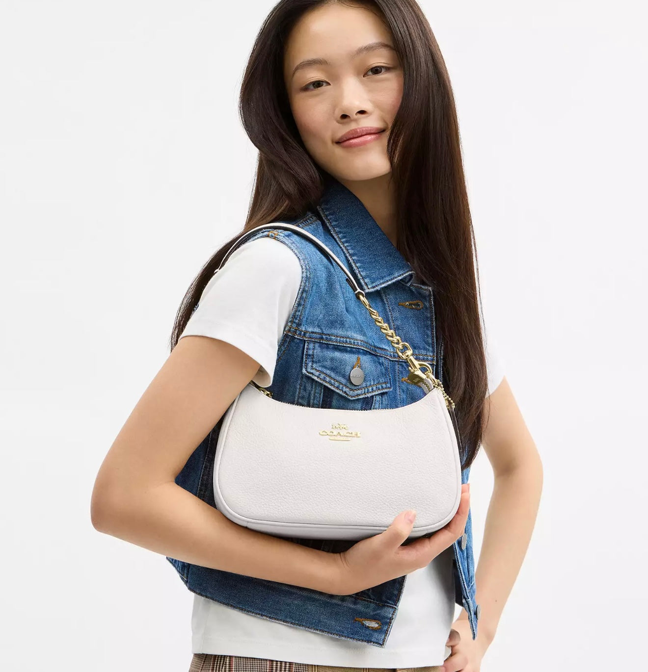 Coach Teri Shoulder Bag in Signature Canvas (White)