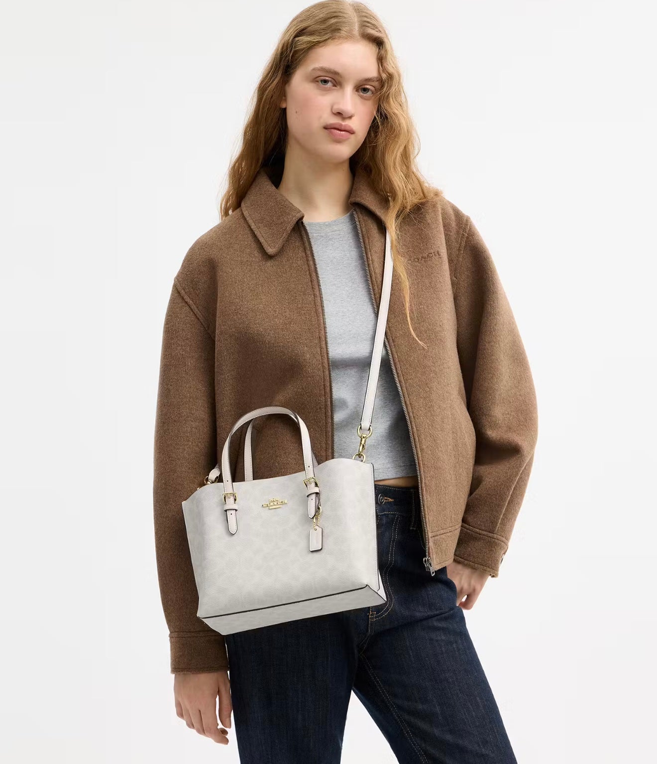 Coach Mollie Tote 25 in Signature Canvas (Gold/White/Chalk)